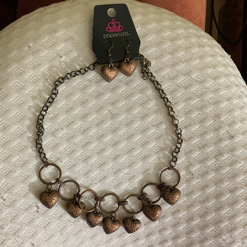 Paparazzi Walk the plank brass heart necklace set. Gorgeous! Copper tones